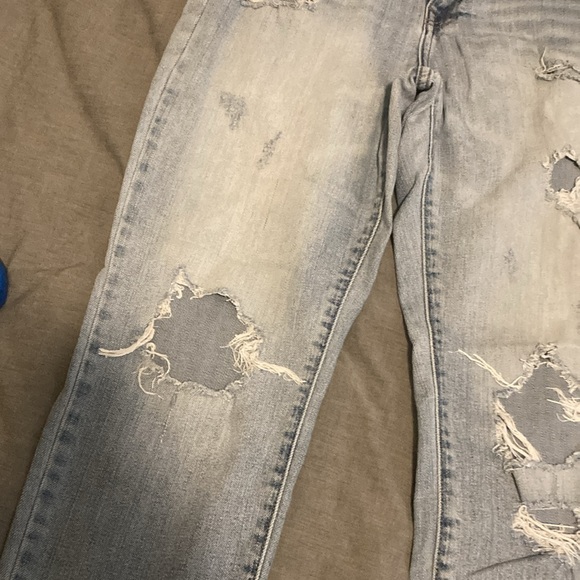Eunina distressed mom jeans - Picture 3 of 11